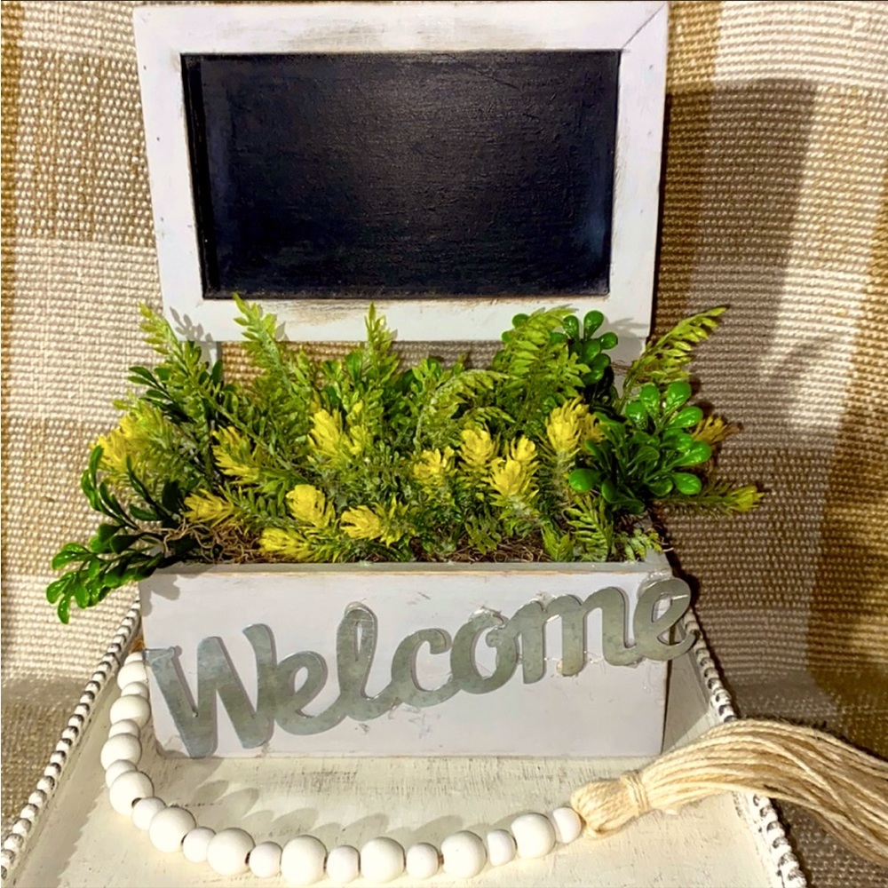 HANDMADE “WELCOME” SPRING SUMMER ARRANGEMENT
